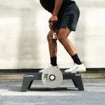 Athlete demonstrating Exxentric kBox